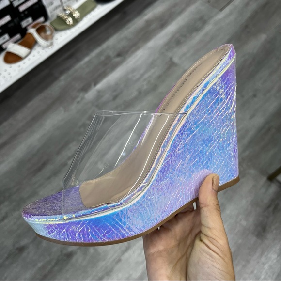 Iridescent clear wedge - Picture 7 of 7